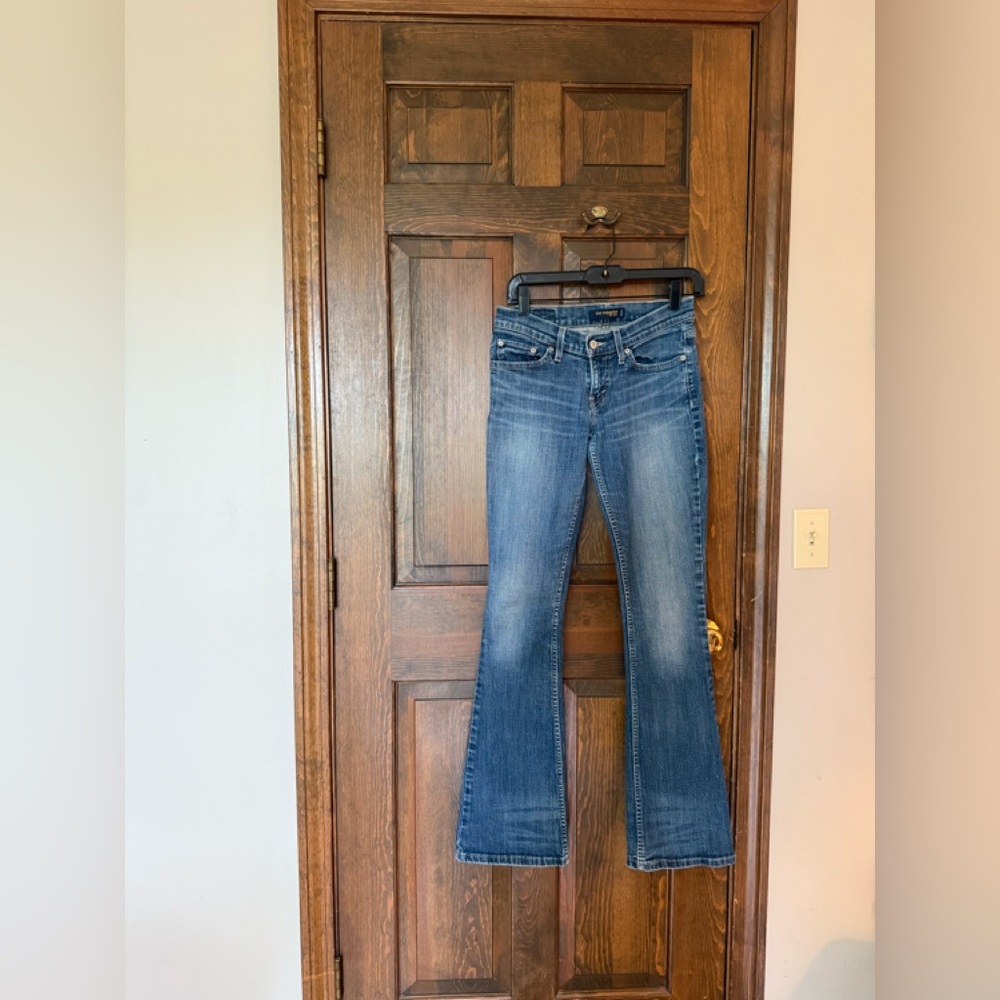 Levi's Too Super Low 524 Flare Flap Pocket Jeans - Sz 3 Inseam 32 inches